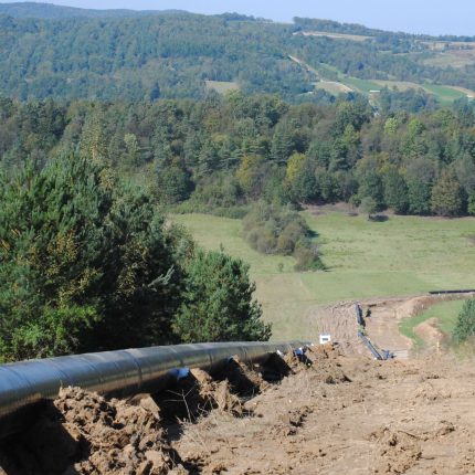 Budowa gazociągu relacji Hermanowice - Strachocina