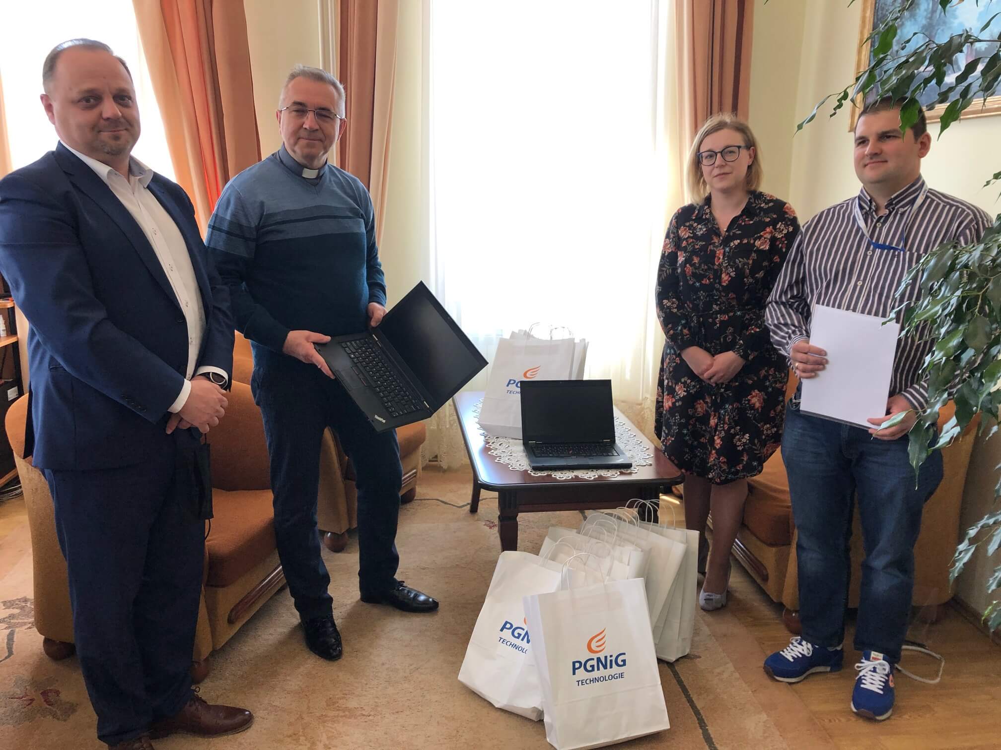 Wsparcie zdalnego nauczania