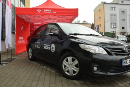 Orlen Technologie S.A. przekazała samochód dla Bieszczadzkiego WOPR